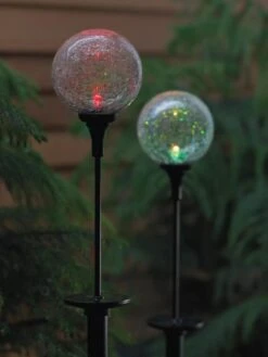 Solar Northern Lights Sphere -Gardeners Supply Company 8587110 155 tif