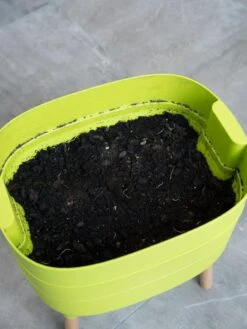 Worm Farm Composter -Gardeners Supply Company 8593240 3398 tif