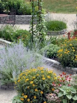 Rock Lock Interlocking Garden System, Curved Sets -Gardeners Supply Company 8598737 03V tif