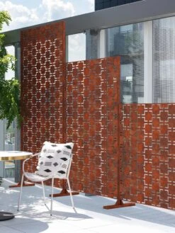 Veradek 2-Panel Privacy Screen Set, Quadra -Gardeners Supply Company 8599207 04V tif