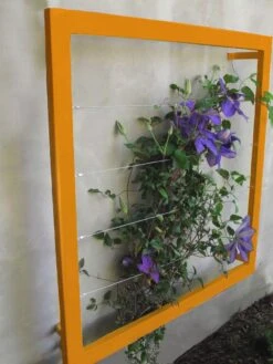 Ina Modern Wall Trellis Jr. -Gardeners Supply Company 8600512 04V tif