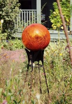 Achla Designs Gazing Globe 12" -Gardeners Supply Company 8609324 02V jpg