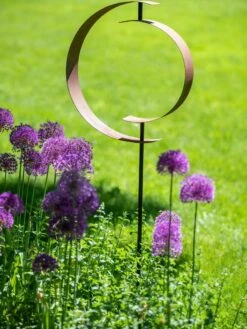 Corten Circle Garden Sculpture -Gardeners Supply Company 8611061 153 tif