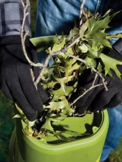 Snow Joe® 13-Amp Electric Wood Chipper/Shredder -Gardeners Supply Company 8612509 09v tif